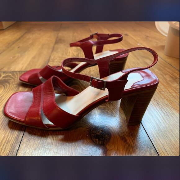 FEETFIRST - Dark red leather heeled sandals Straps over the foot  Size: 39 - Picture 6 of 8